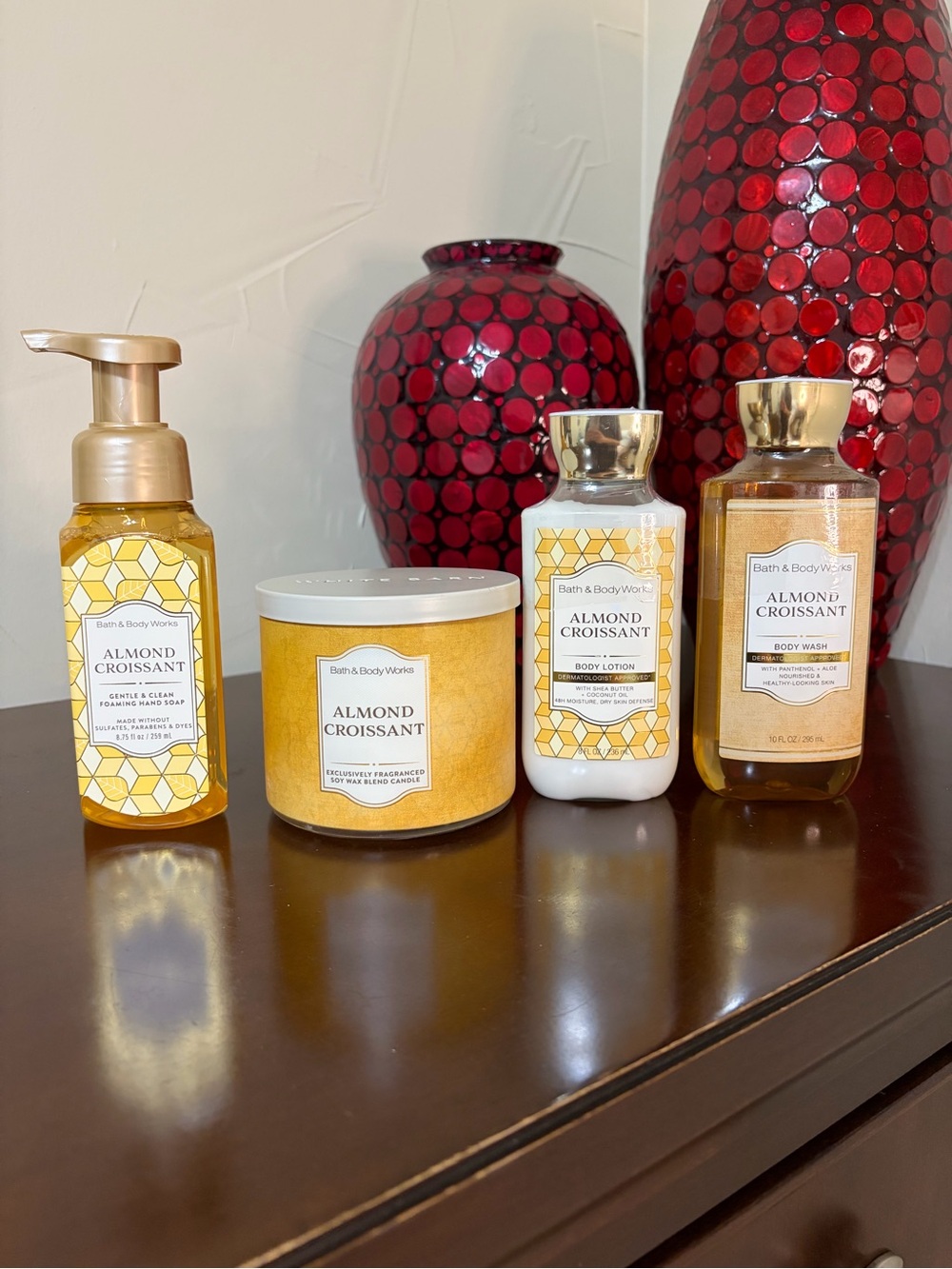 Bath & Body Works Almond Croissant Full Size 4 Piece Set